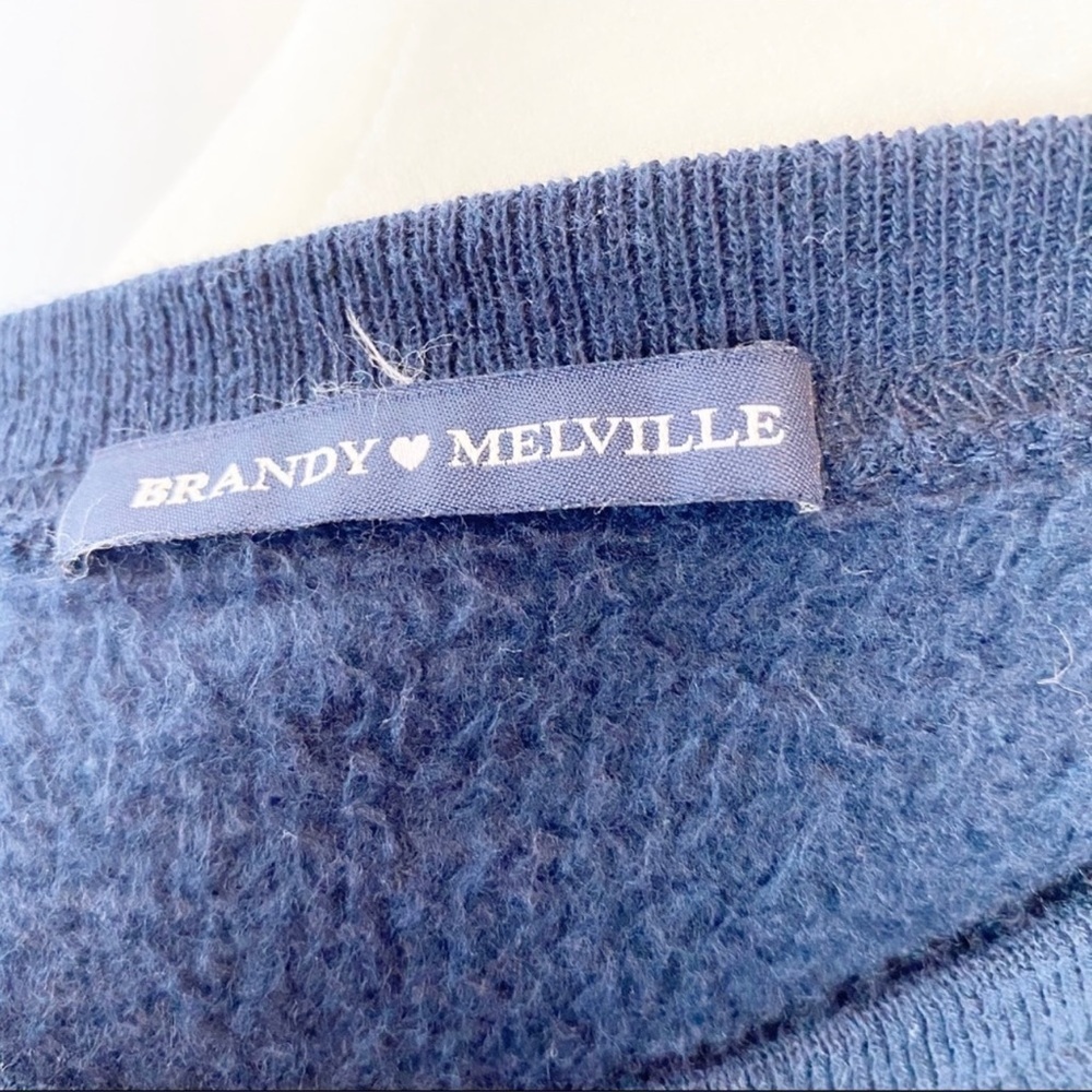 Brandy Melville Woman’s Navy Cotton Crew Los Angeles 1984 embroidery Sweatshirt - Picture 5 of 7
